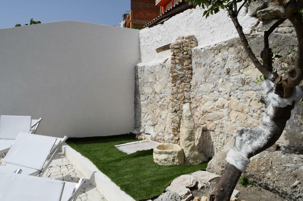 Bed and Breakfast Antico Borgo Dei Templi Agrigent Exterior foto
