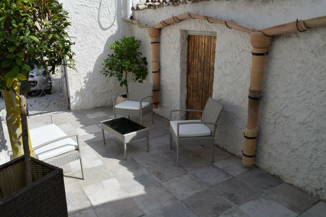 Bed and Breakfast Antico Borgo Dei Templi Agrigent Exterior foto