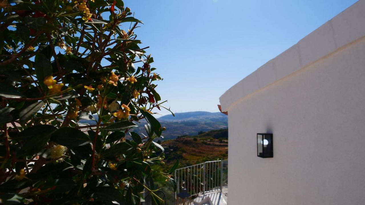 Bed and Breakfast Antico Borgo Dei Templi Agrigent Exterior foto
